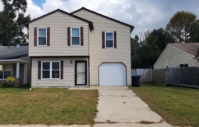 3 beds, 2.5 baths, $2,100