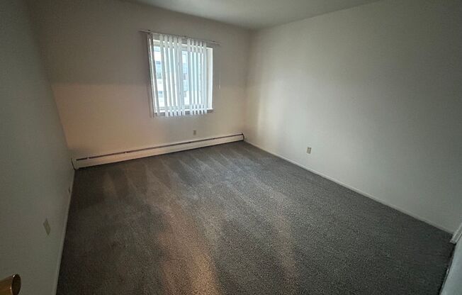 1 bed, 1 bath, $995, Unit 313