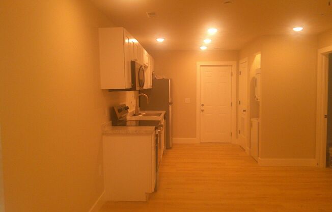 Fully Remodeled 2 Bed 1 Bath House
