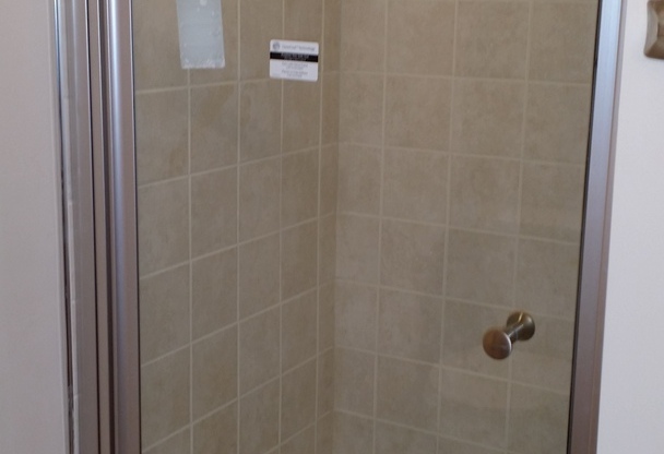 2 beds, 2 baths, 1,163 sqft, $1,295, Unit 107