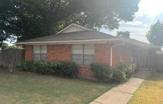 1005 Custer Road