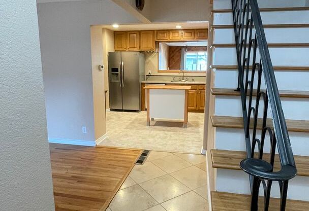 Spacious 4-Bedroom with Mountain Views & Updated Interior