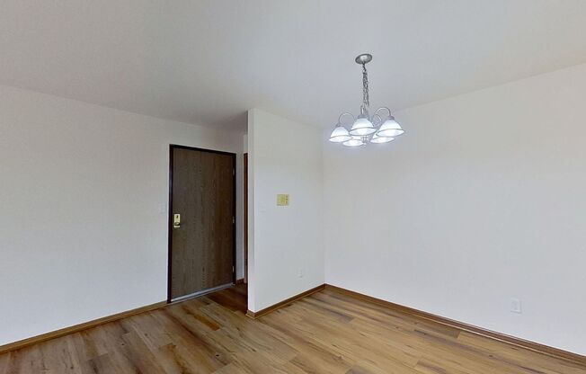 2 beds, 2 baths, $1,436, Unit 62