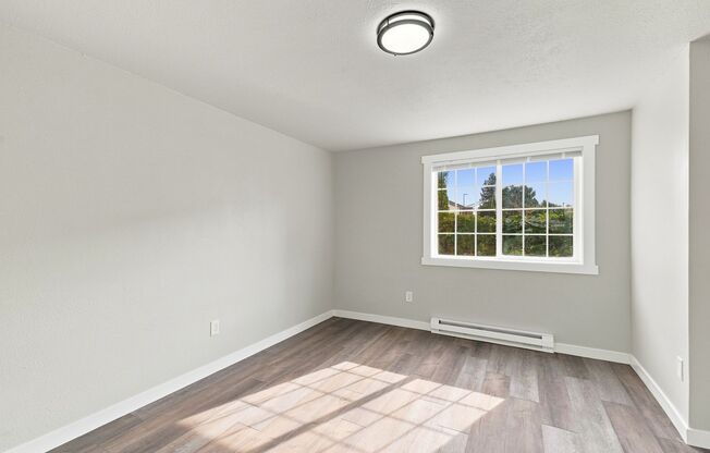 2 beds, 2 baths, 1,140 sqft, $1,495
