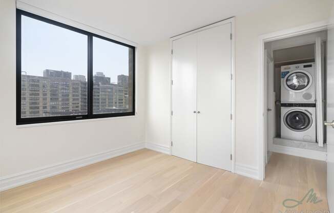1 bed, 2 baths, $9,000, Unit 47H