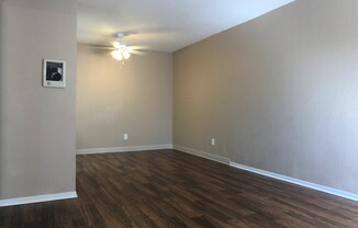 1 bed, 1 bath, 525 sqft, $1,650, Unit 14