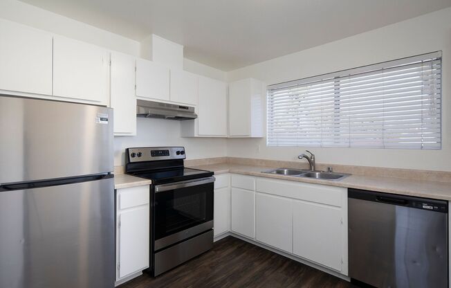 Palm Estates Apartments