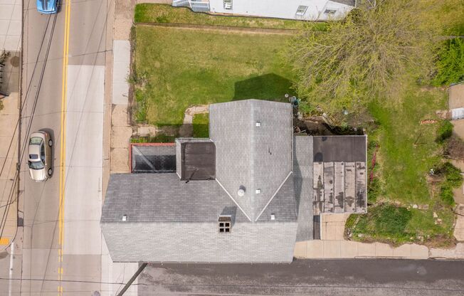 571 Washington Avenue