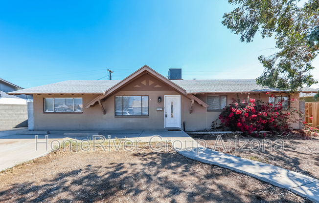 2921 N 53 AVE