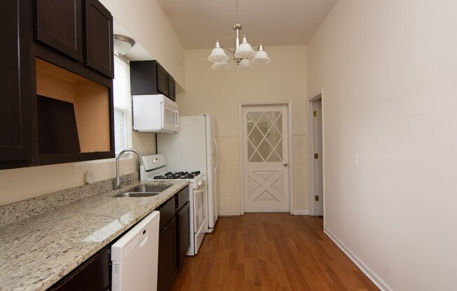 2814 MAPLEWOOD