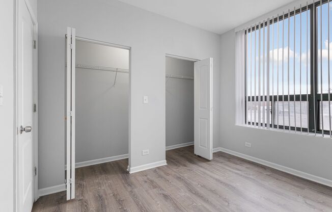 2 beds, 2 baths, 900 sqft, $2,550, Unit 302