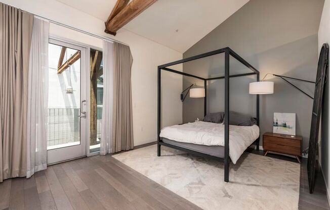 2 beds, 2 baths, 1,311 sqft, $4,900, Unit 527 Molino Unit 107