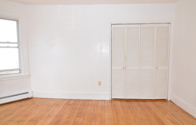 3 beds, 1.5 baths, 1,500 sqft, $2,800, Unit 1