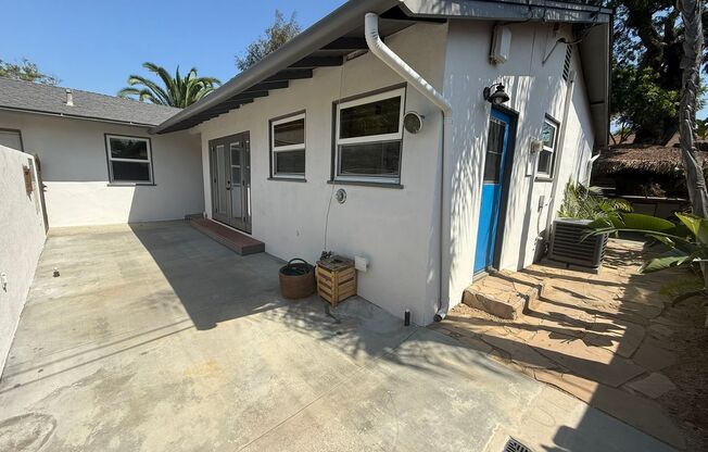Charming 3BR/1.5BA Home for Rent in San Carlos w/ attached garage!