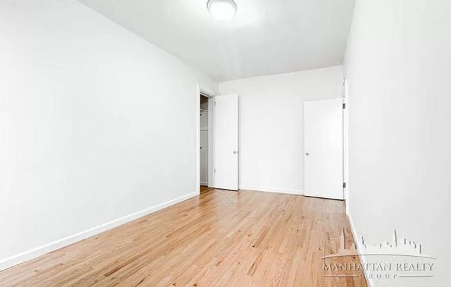 1 bed, 1 bath, 700 sqft, $5,500, Unit 30