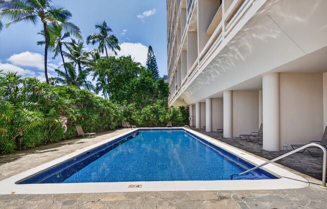 2 beds, 2 baths, $4,200, Unit # PENTHOUSE 8