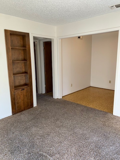 1 bed, 1 bath, 600 sqft, $650, Unit 102