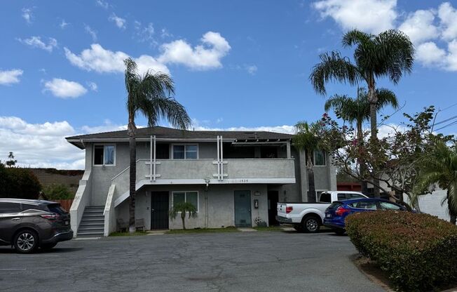 Oakdale Ave 1520 - 4 units