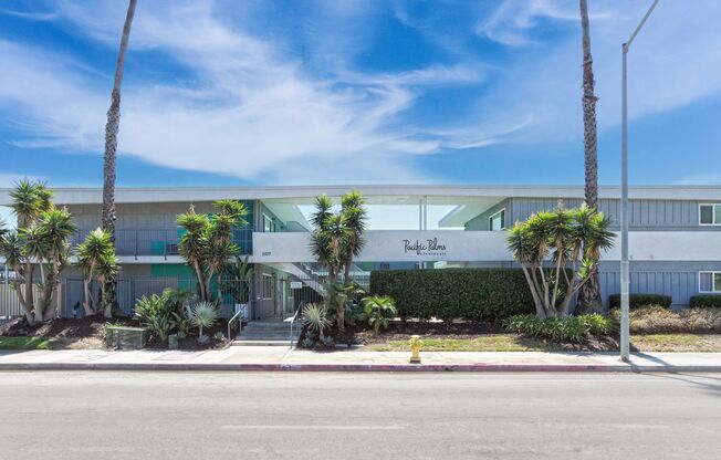Studio, 1 bath, 350 sqft, $1,650, Unit 121