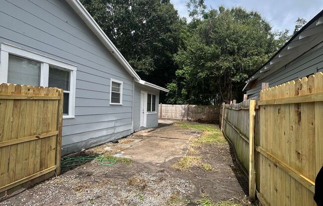 Nice fenced backyard yard!!