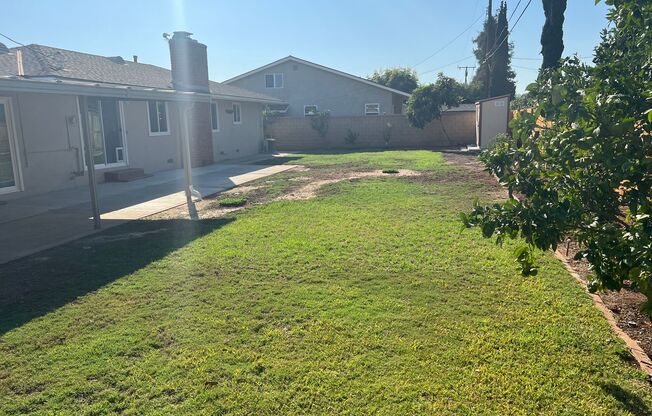 Adorable Ranch Style Home on Large Lot in North Tustin