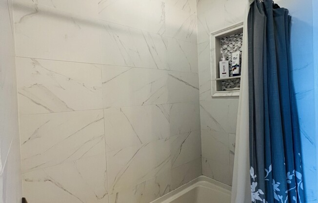 1 bed, 1 bath, 857 sqft, $3,400, Unit 5-5S