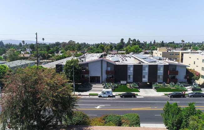 Drone view of the front of Cedar Glen Apartments off Coldwater Canyon.