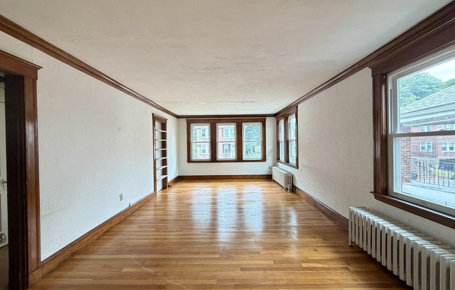85 COLBORNE RD