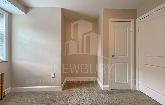 2 beds, 1 bath, 635 sqft, $979, Unit 102-06