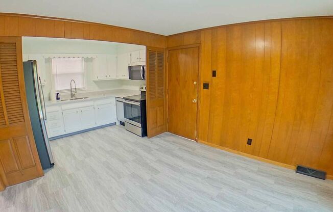 Pet Friendly + Great Location + Stainless Steel Appliances + Bonus Room + Washer and Dryer Included! Available August 1st!