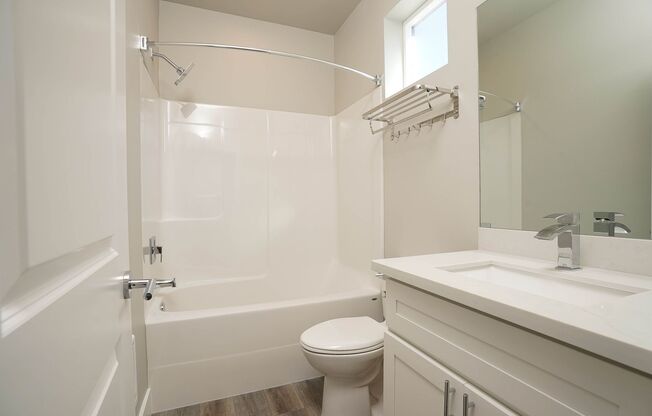 766 S. 39th St