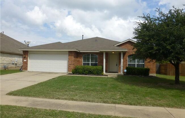 Desirable Single Story Home in Settlers Crossing