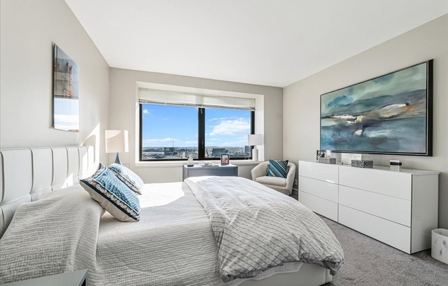 3 beds, 2.5 baths, 1,892 sqft, $8,550, Unit 26F