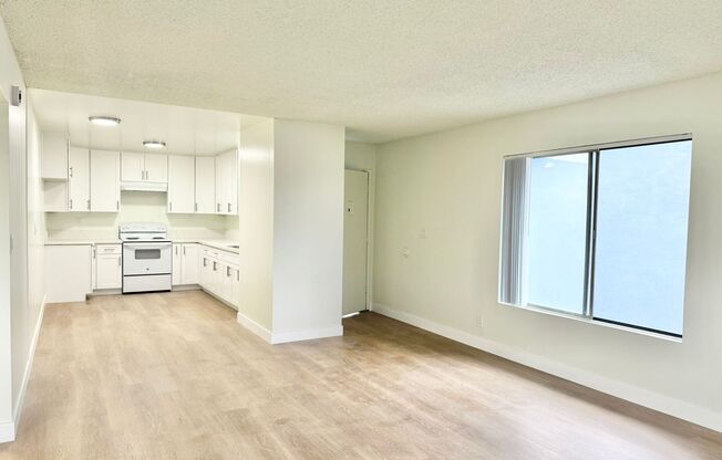 13101 Benton St.