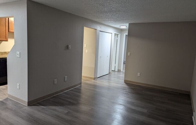 1 bed, 1 bath, 660 sqft, $1,525, Unit D105