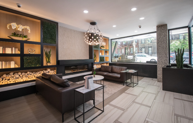 Studio, 1 bath, 605 sqft, $4,600, Unit 1-PHD