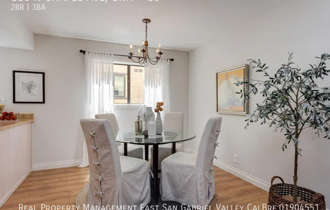 110 N CHAPEL AVE
