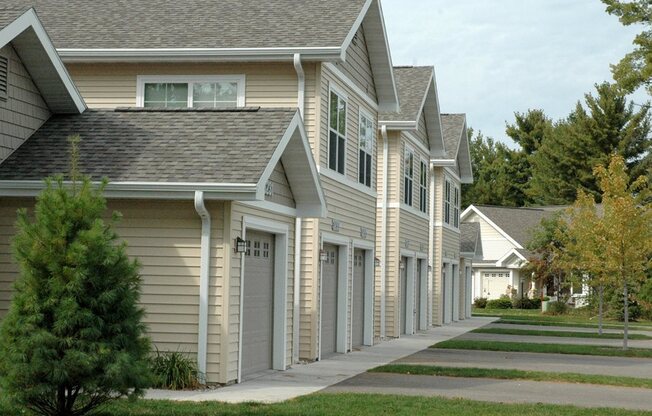 Welcome to Townhomes of Craftsman Village