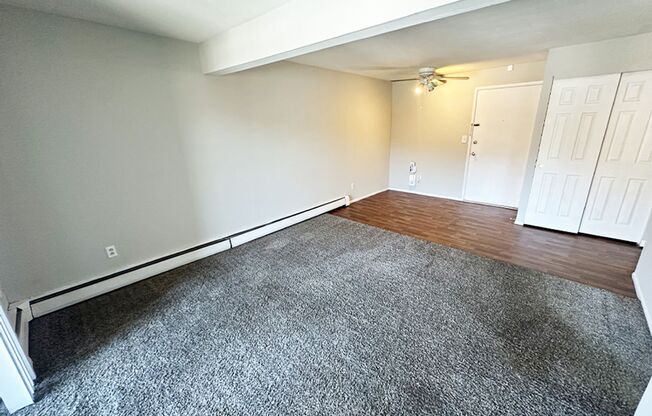 1 bed, 1 bath, 560 sqft, $795, Unit 715-11