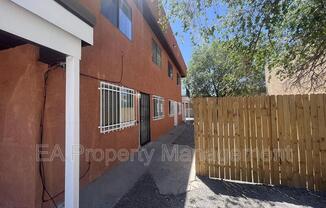 12809 DORADO DR SE
