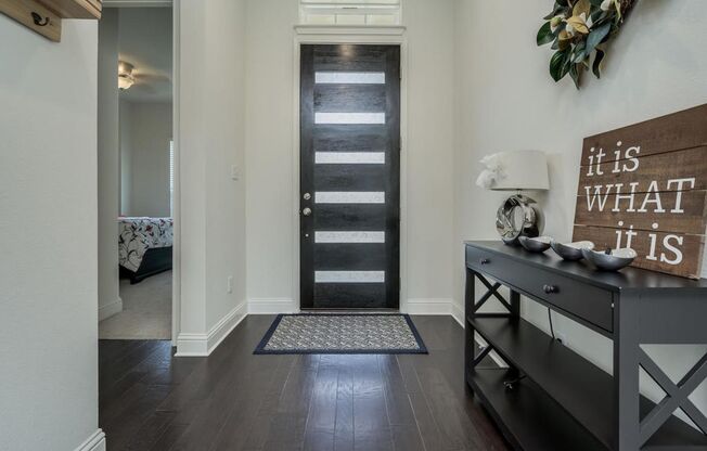 318 Parkwest Dr, Cedar Park, TX 78613