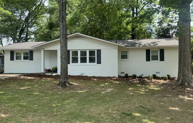Gorgeous Home in Auburn!