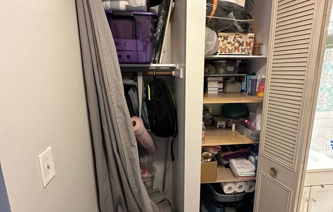 1 bed, 1 bath, $1,925, Unit 251