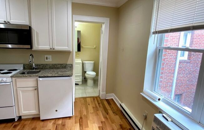 3222-3224 Wisconsin Avenue NW