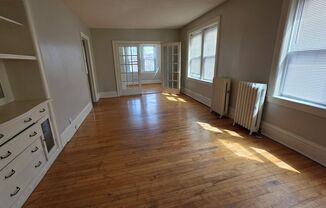 2118 Dupont Avenue S