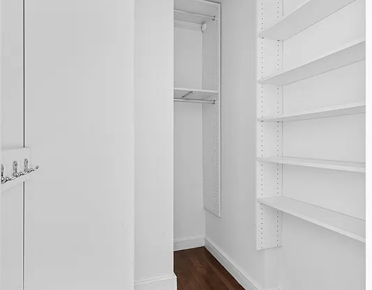2 beds, 1 bath, 1,005 sqft, $6,250, Unit 7B