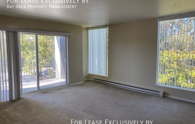 1335 El Camino Real