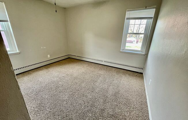 1 bed, 1 bath, 598 sqft, $1,050, Unit 301