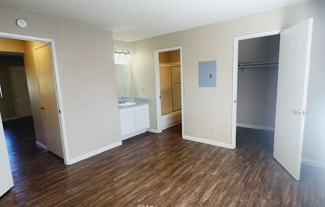 1 bed, 1 bath, 600 sqft, $1,145, Unit 5