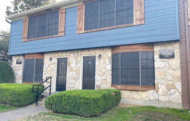 1 bed, 1 bath, 610 sqft, $1,250, Unit 136